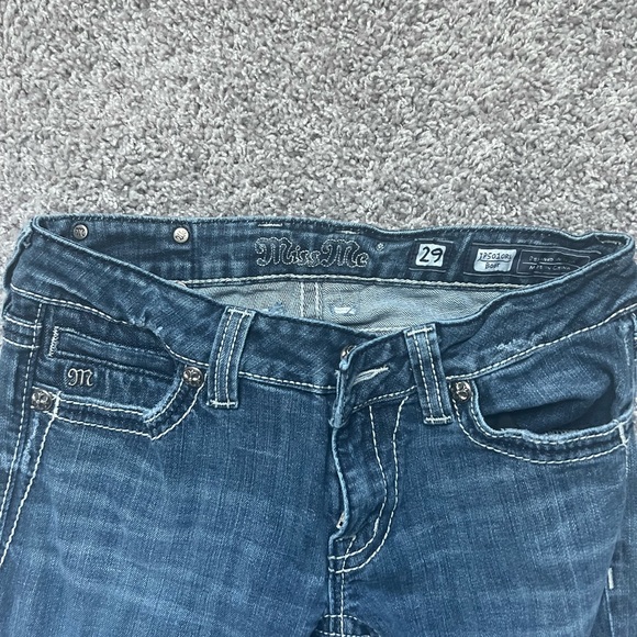 Miss Me Jeans - Picture 2 of 4